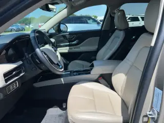Lincoln Corsair 2025 Reserve 4dr SUV