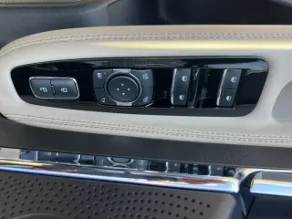 Lincoln Corsair 2025 Reserve 4dr SUV