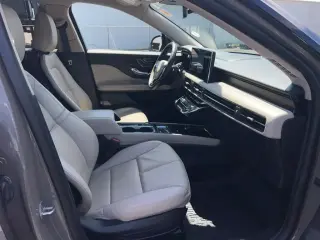 Lincoln Corsair 2025 Reserve 4dr SUV