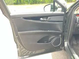 Lincoln Nautilus 2023 AWD Reserve 4dr SUV
