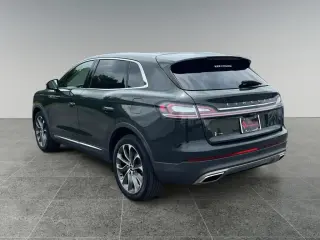 Lincoln Nautilus 2023 AWD Reserve 4dr SUV