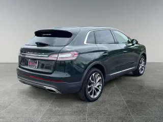 Lincoln Nautilus 2023 AWD Reserve 4dr SUV
