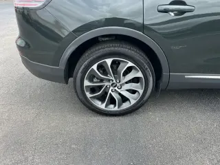 Lincoln Nautilus 2023 AWD Reserve 4dr SUV