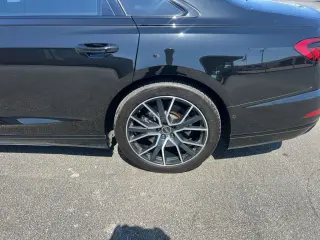 Audi A8 L 2021 AWD quattro 60 TFSI 4dr Sedan