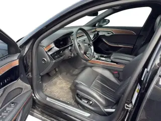 Audi A8 L 2021 AWD quattro 60 TFSI 4dr Sedan