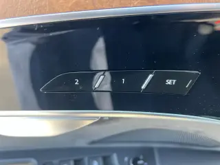 Audi A8 L 2021 AWD quattro 60 TFSI 4dr Sedan