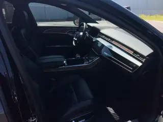 Audi A8 L 2021 AWD quattro 60 TFSI 4dr Sedan