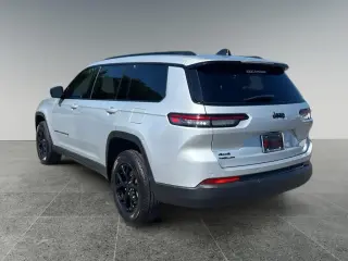Jeep Grand Cherokee L 2024 4x4 Laredo 4dr SUV