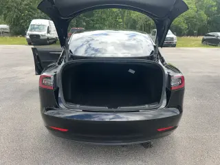 Tesla Model 3 2023 AWD Performance 4dr Sedan