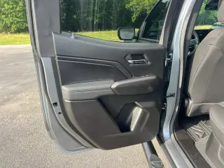 GMC Canyon 2024 4x2 Elevation 4dr Crew Cab 5 ft. SB