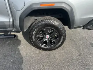 GMC Canyon 2024 4x2 Elevation 4dr Crew Cab 5 ft. SB