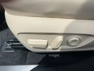 Toyota Highlander 2023 LE 4dr SUV