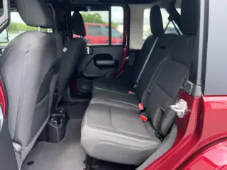 Jeep Wrangler Unlimited 2021 4x4 Sport 4dr SUV