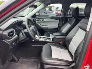 Ford Explorer 2024 XLT 4dr SUV