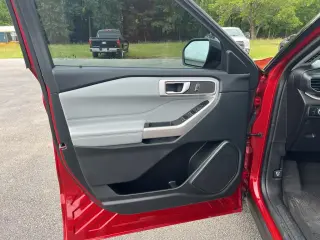 Ford Explorer 2024 XLT 4dr SUV