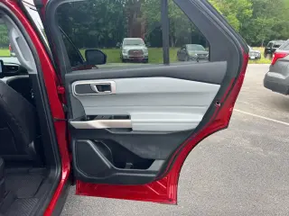Ford Explorer 2024 XLT 4dr SUV