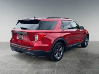 Ford Explorer 2024 XLT 4dr SUV