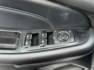 Ford Edge 2015 AWD Titanium 4dr Crossover