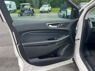 Ford Edge 2015 AWD Titanium 4dr Crossover