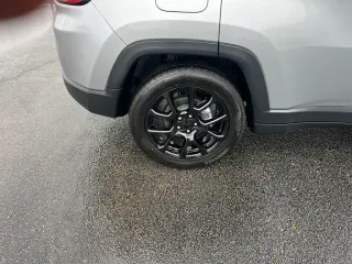 Jeep Compass 2022 Latitude 4dr SUV