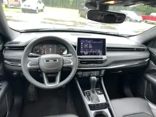Jeep Compass 2022 Latitude 4dr SUV