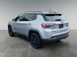 Jeep Compass 2022 Latitude 4dr SUV