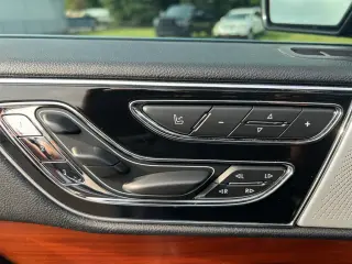 Lincoln Navigator 2018 4x4 Reserve 4dr SUV