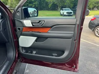 Lincoln Navigator 2018 4x4 Reserve 4dr SUV
