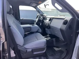 Ford F-250 Super Duty 2015 4x2 King Ranch 4dr Crew Cab 6.8 ft. SB Pickup