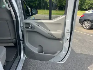 Nissan Frontier 2021 4x2 S 4dr Crew Cab 5 ft. SB