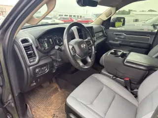 Ram 1500 2019 4x4 Big Horn 4dr Crew Cab 5.6 ft. SB Pickup