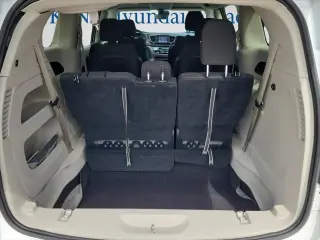 Chrysler Voyager 2023 LX 4dr Mini-Van
