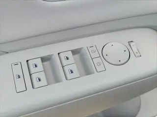 Hyundai KONA 2025 Limited 4dr Crossover