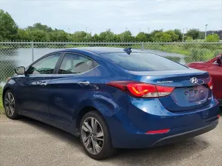 Hyundai ELANTRA 2015 Limited 4dr Sedan