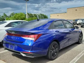 Hyundai ELANTRA 2023 SEL 4dr Sedan