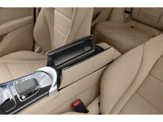 Mercedes-Benz GLC 2022 GLC 300 4dr SUV