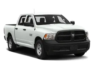 Ram 1500 2017 4x4 Tradesman 4dr Crew Cab 5.5 ft. SB Pickup