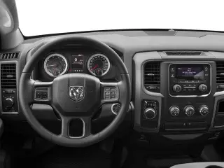Ram 1500 2017 4x4 Tradesman 4dr Crew Cab 5.5 ft. SB Pickup