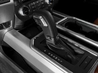 Ford F-150 2017 4x4 King Ranch 4dr SuperCrew 5.5 ft. SB