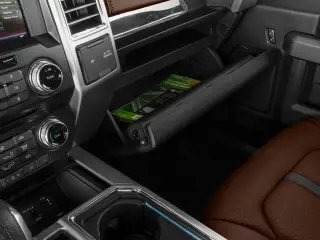 Ford F-150 2017 4x4 King Ranch 4dr SuperCrew 5.5 ft. SB