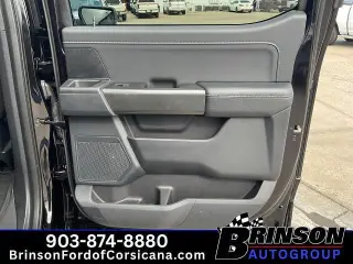 Ford F-150 2023 4x4 XL 4dr SuperCrew 5.5 ft. SB