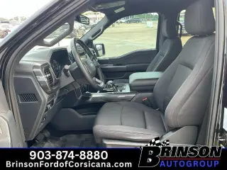 Ford F-150 2023 4x4 XL 4dr SuperCrew 5.5 ft. SB
