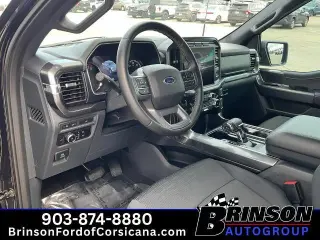 Ford F-150 2023 4x4 XL 4dr SuperCrew 5.5 ft. SB