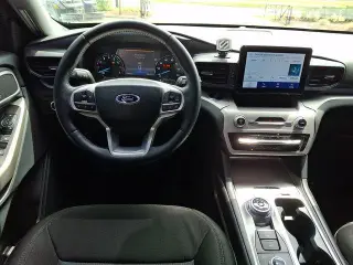 Ford Explorer 2023 AWD XLT 4dr SUV