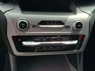Ford Explorer 2023 AWD XLT 4dr SUV
