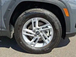 Hyundai TUCSON 2025 AWD SE 4dr SUV