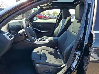 BMW 3 Series 2025 AWD 330i xDrive 4dr Sedan