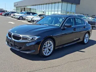 BMW 3 Series 2025 AWD 330i xDrive 4dr Sedan