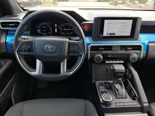 Toyota Tacoma 2024 4x4 SR5 4dr Double Cab 5.0 ft SB
