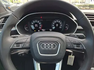 Audi Q3 2025 AWD quattro S line Premium 45 TFSI 4dr SUV